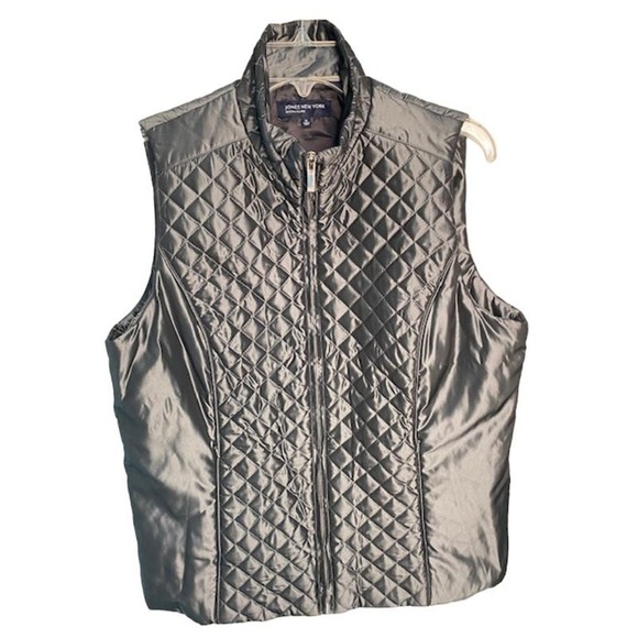 Jones New York Jackets & Blazers - Jones of New York Signature Quilted Vest Womens Medium Gray